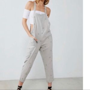 OU BDG Shapeless OverallPeace Sign